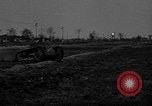 Standbild Ford 2-Mann Tank Highland Park Michigan USA, 1918, aus Sekunde 4 historischem Filmmaterial Videoclip 65675048451