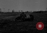 Standbild Ford 2-Mann Tank Highland Park Michigan USA, 1918, aus Sekunde 6 historischem Filmmaterial Videoclip 65675048451