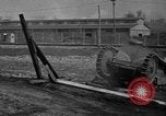 Standbild Ford 2-Mann Tank Highland Park Michigan USA, 1918, aus Sekunde 24 historischem Filmmaterial Videoclip 65675048451