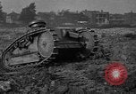 Standbild Ford 2-Mann Tank Highland Park Michigan USA, 1918, aus Sekunde 40 historischem Filmmaterial Videoclip 65675048451