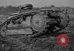 Standbild Ford 2-Mann Tank Highland Park Michigan USA, 1918, aus Sekunde 43 historischem Filmmaterial Videoclip 65675048451