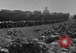 Standbild Stahlerzeugung Italien, 1916, aus Sekunde 31 historischem Filmmaterial Videoclip 65675048461