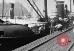 Standbild Stahlerzeugung Italien, 1916, aus Sekunde 47 historischem Filmmaterial Videoclip 65675048461