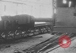 Standbild Stahlwerk Italien, 1916, aus Sekunde 15 historischem Filmmaterial Videoclip 65675048462