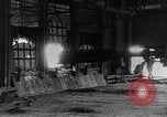 Standbild Stahlwerk Italien, 1916, aus Sekunde 28 historischem Filmmaterial Videoclip 65675048462