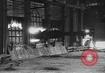 Standbild Stahlwerk Italien, 1916, aus Sekunde 29 historischem Filmmaterial Videoclip 65675048462