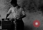 Immagine di La fabbricazione di proiettili di mortaio Italia, 1916, secondo 46 filmato di repertorio 65675048466