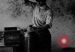 Immagine di La fabbricazione di proiettili di mortaio Italia, 1916, secondo 51 filmato di repertorio 65675048466