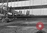Immagine di Stabilimento aeronautico Pomilio Torino Italia, 1916, secondo 35 filmato di repertorio 65675048469