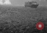 Standbild USA 328 Tank Bataillon in der Ausbildung Frankreich, 1918, aus Sekunde 25 historischem Filmmaterial Videoclip 65675048481