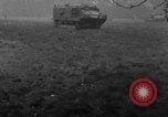 Standbild USA 328 Tank Bataillon in der Ausbildung Frankreich, 1918, aus Sekunde 27 historischem Filmmaterial Videoclip 65675048481