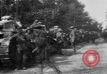 Immagine di American fanti con serbatoi di francese Francia, 1918, secondo 52 filmato di repertorio 65675048484