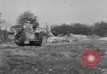 Standbild Allied Tank Frankreich, 1918, aus Sekunde 29 historischem Filmmaterial Videoclip 65675048488