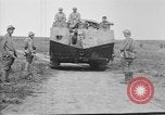 Standbild französischen Saint-Chamond Tank Frankreich, 1918, aus Sekunde 6 historischem Filmmaterial Videoclip 65675048489