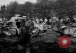 Standbild Renault FT Tanks Frankreich, 1918, aus Sekunde 16 historischem Filmmaterial Videoclip 65675048490