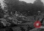 Standbild Renault FT Tanks Frankreich, 1918, aus Sekunde 42 historischem Filmmaterial Videoclip 65675048490