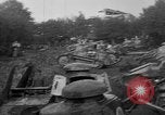 Standbild Renault FT Tanks Frankreich, 1918, aus Sekunde 55 historischem Filmmaterial Videoclip 65675048490