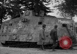 Standbild zerstörten deutschen britischen und französischen Tanks Frankreich, 1918, aus Sekunde 39 historischem Filmmaterial Videoclip 65675048491