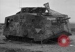Standbild zerstörten deutschen britischen und französischen Tanks Frankreich, 1918, aus Sekunde 49 historischem Filmmaterial Videoclip 65675048491