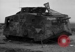 Standbild zerstörten deutschen britischen und französischen Tanks Frankreich, 1918, aus Sekunde 50 historischem Filmmaterial Videoclip 65675048491