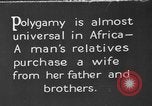 Standbild Praxis der Polygamie Afrika, 1931, aus Sekunde 1 historischem Filmmaterial Videoclip 65675048508