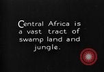 Standbild Tsetsefliege Zentralafrika, 1931, aus Sekunde 55 historischem Filmmaterial Videoclip 65675048511