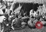 Standbild afrikanischen Stammesangehörige Zentralafrika, 1931, aus Sekunde 20 historischem Filmmaterial Videoclip 65675048512