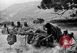 Standbild afrikanischen Stammesangehörige Zentralafrika, 1931, aus Sekunde 33 historischem Filmmaterial Videoclip 65675048512