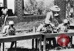 Standbild Medical Mission Zentralafrika, 1931, aus Sekunde 55 historischem Filmmaterial Videoclip 65675048513