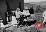 Standbild afrikanischen Stammesangehörige Zentralafrika, 1931, aus Sekunde 19 historischem Filmmaterial Videoclip 65675048514