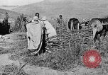 Standbild afrikanischen Stammesangehörige Zentralafrika, 1931, aus Sekunde 28 historischem Filmmaterial Videoclip 65675048514