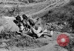 Standbild afrikanischen Stammesangehörige Zentralafrika, 1931, aus Sekunde 46 historischem Filmmaterial Videoclip 65675048514