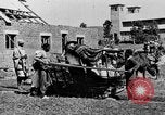 Standbild afrikanischen Stammesangehörige Zentralafrika, 1931, aus Sekunde 57 historischem Filmmaterial Videoclip 65675048514