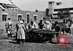 Standbild afrikanischen Stammesangehörige Zentralafrika, 1931, aus Sekunde 61 historischem Filmmaterial Videoclip 65675048514