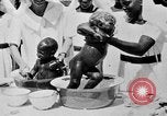Standbild afrikanischen Babys Zentralafrika, 1931, aus Sekunde 42 historischem Filmmaterial Videoclip 65675048515