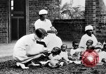 Standbild afrikanischen Babys Zentralafrika, 1931, aus Sekunde 49 historischem Filmmaterial Videoclip 65675048515