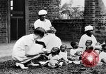 Standbild afrikanischen Babys Zentralafrika, 1931, aus Sekunde 51 historischem Filmmaterial Videoclip 65675048515