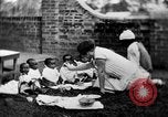Standbild afrikanischen Babys Zentralafrika, 1931, aus Sekunde 56 historischem Filmmaterial Videoclip 65675048515