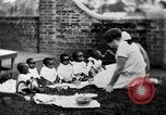 Standbild afrikanischen Babys Zentralafrika, 1931, aus Sekunde 62 historischem Filmmaterial Videoclip 65675048515