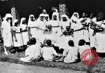 Standbild afrikanische Krankenschwestern Zentralafrika, 1931, aus Sekunde 27 historischem Filmmaterial Videoclip 65675048516
