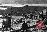 Immagine di Lumber camp United States USA, 1917, secondo 15 filmato di repertorio 65675048517