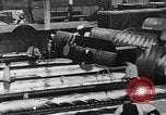Immagine di Assemblaggio di un piano United States USA, 1917, secondo 24 filmato di repertorio 65675048529