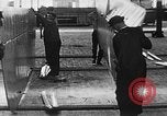 Immagine di Assemblaggio di un piano United States USA, 1917, secondo 38 filmato di repertorio 65675048529