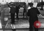 Immagine di Assemblaggio di un piano United States USA, 1917, secondo 42 filmato di repertorio 65675048529