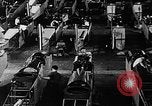 Immagine di Assemblaggio di un piano United States USA, 1917, secondo 5 filmato di repertorio 65675048530