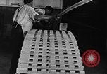 Immagine di Assemblaggio di un piano United States USA, 1917, secondo 18 filmato di repertorio 65675048530