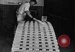 Immagine di Assemblaggio di un piano United States USA, 1917, secondo 23 filmato di repertorio 65675048530