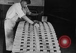Immagine di Assemblaggio di un piano United States USA, 1917, secondo 32 filmato di repertorio 65675048530