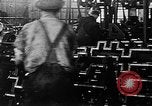 Immagine di Motore Liberty United States USA, 1917, secondo 27 filmato di repertorio 65675048531