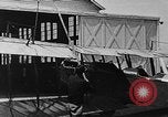 Standbild Curtiss JN 4D Flugzeuge United States USA, 1917, aus Sekunde 15 historischem Filmmaterial Videoclip 65675048543